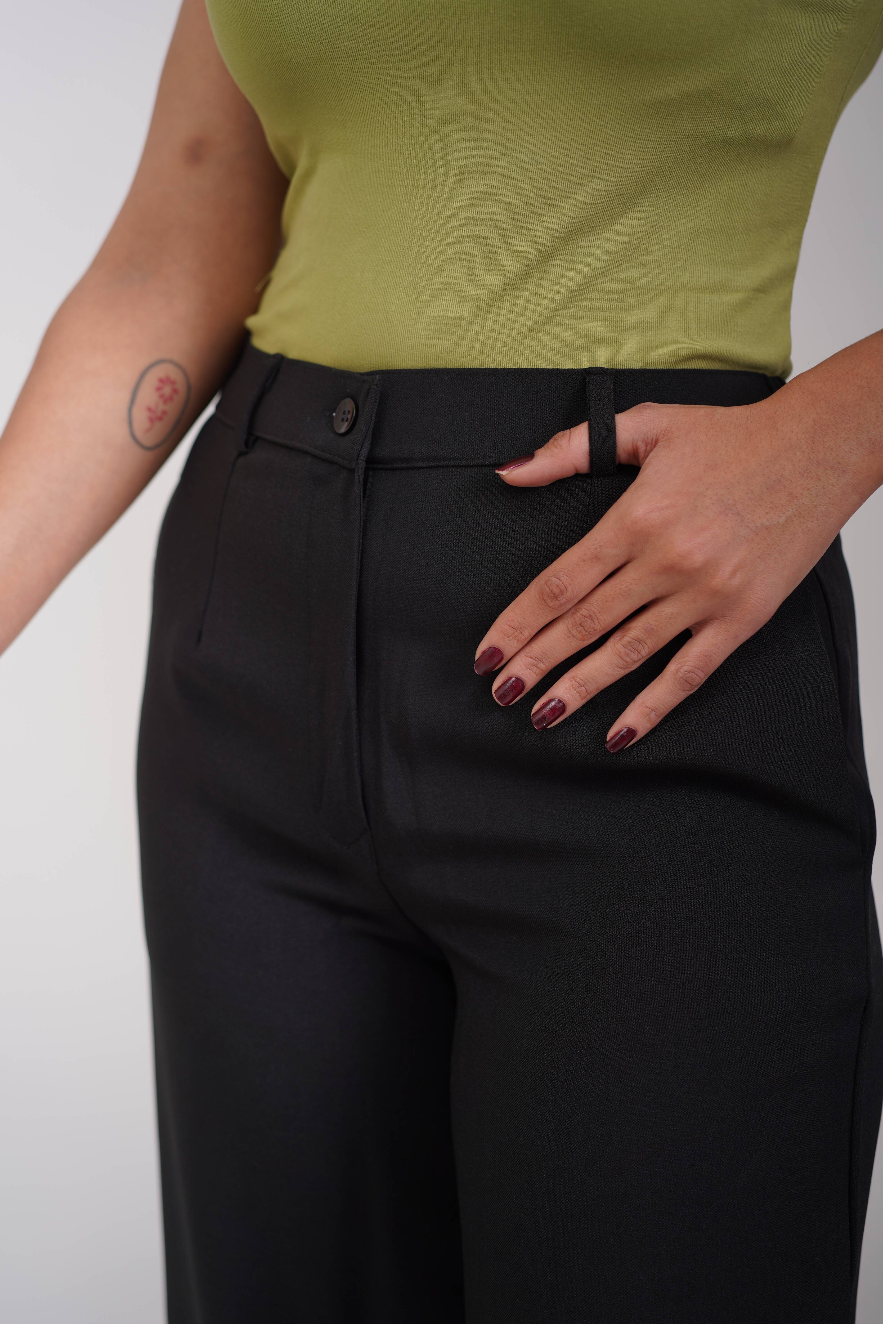 Regular Fit Straight Pants (Black)