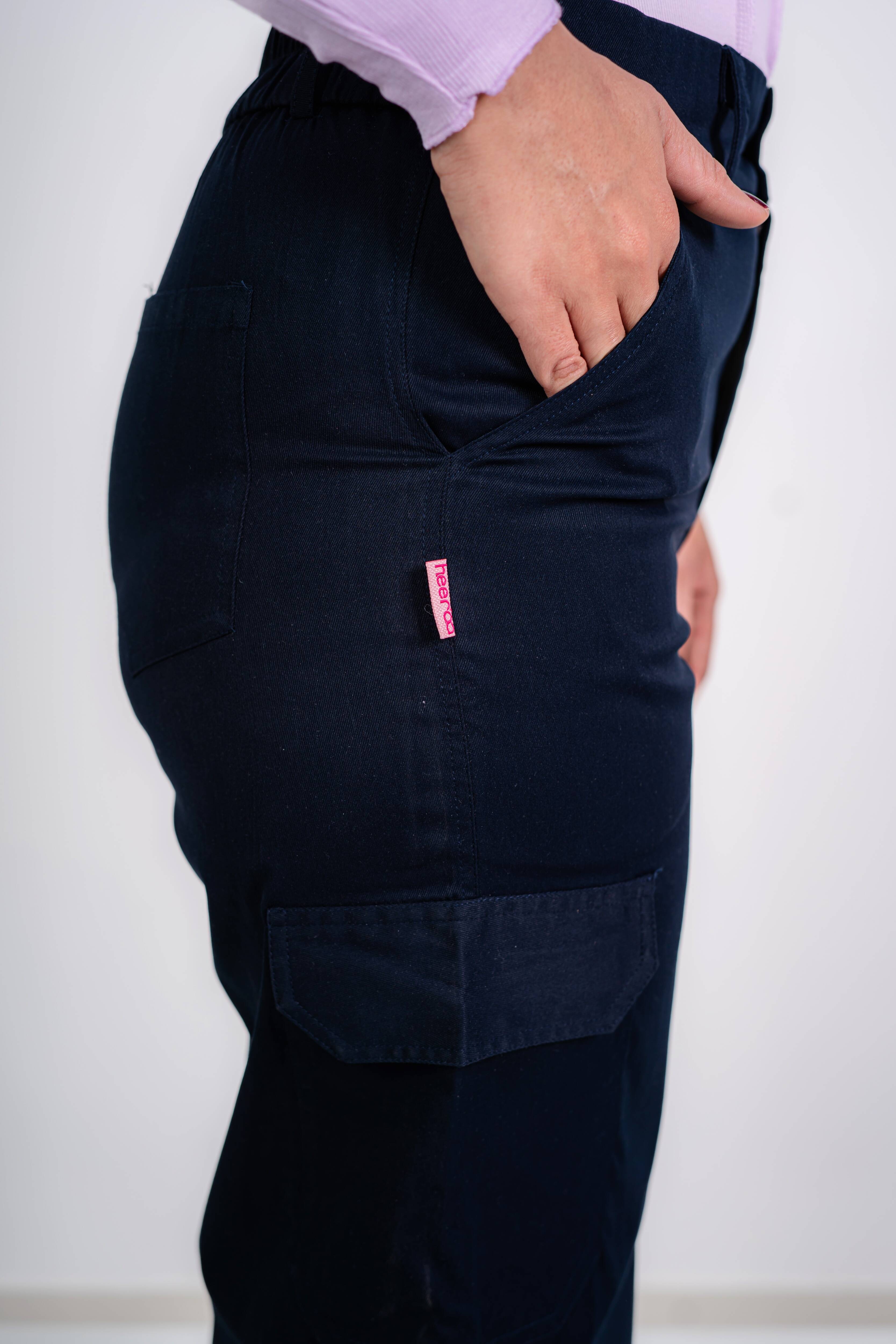 Relaxed Fit Cargo Everyday wide pants (Navy Blue)