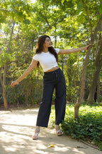 Relaxed Fit Cargo Everyday wide pants (Jet Black)