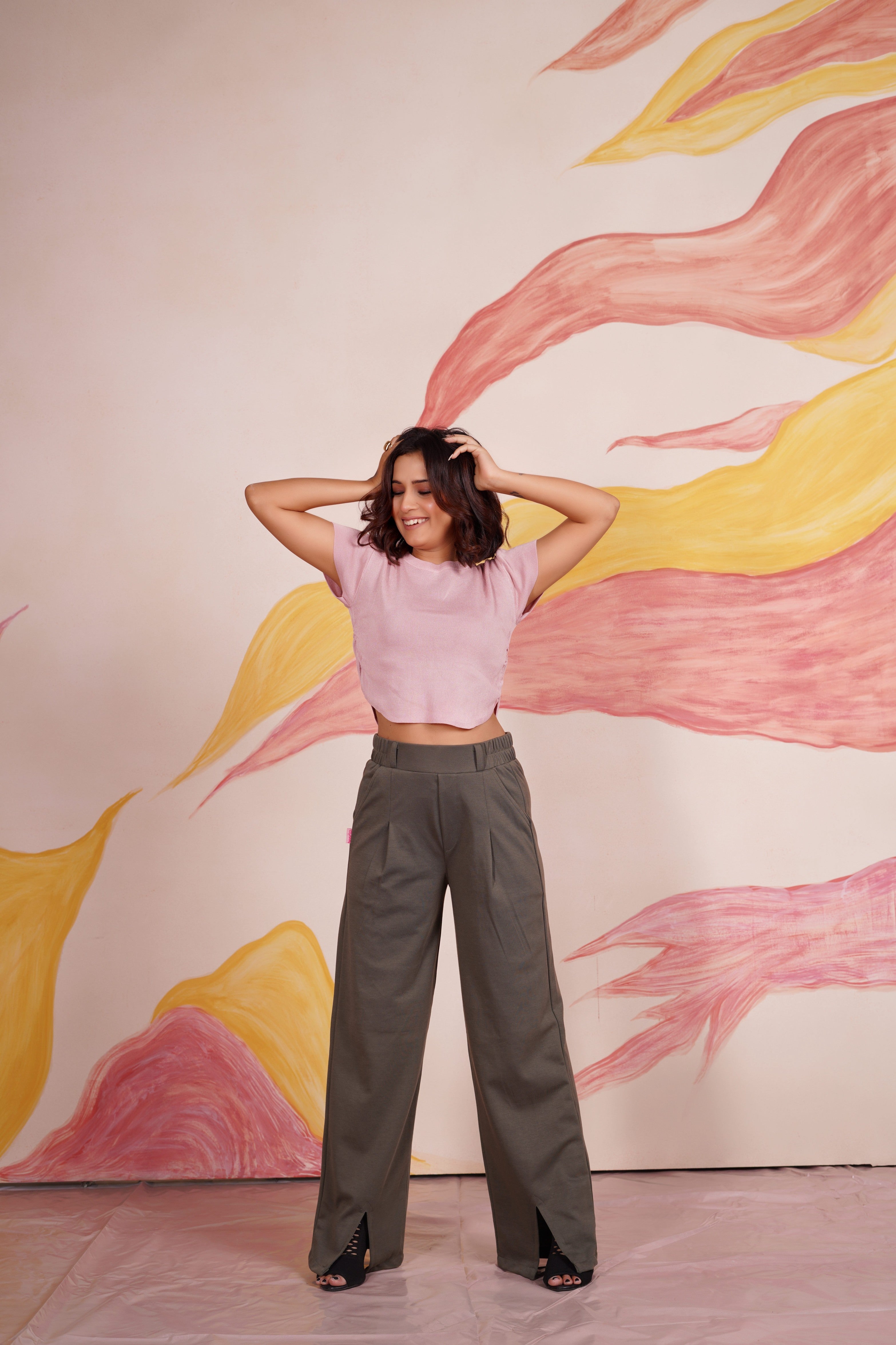 AirFlex Slit Wide Leg Pants (Olive Green)