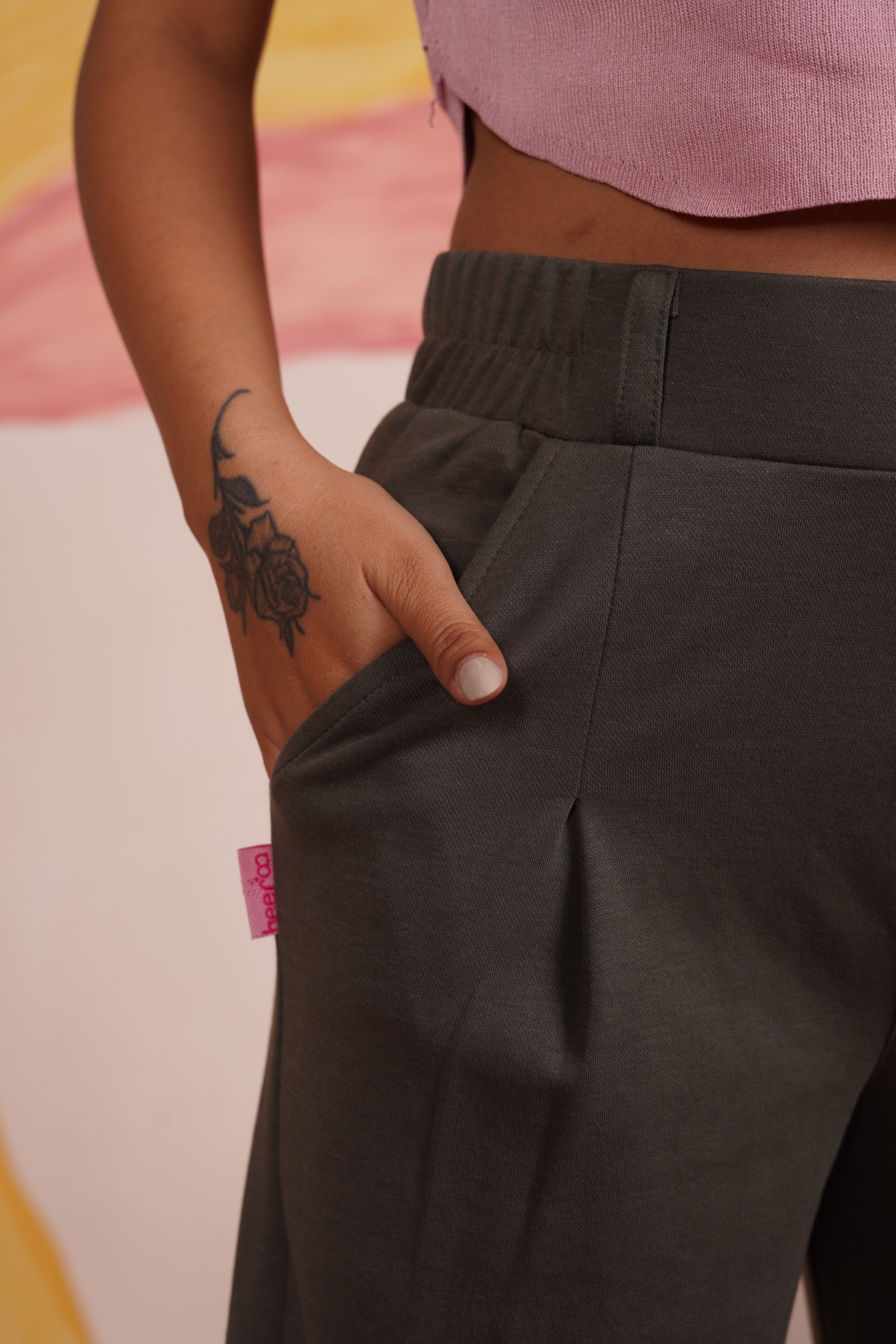 AirFlex Slit Wide Leg Pants (Olive Green)