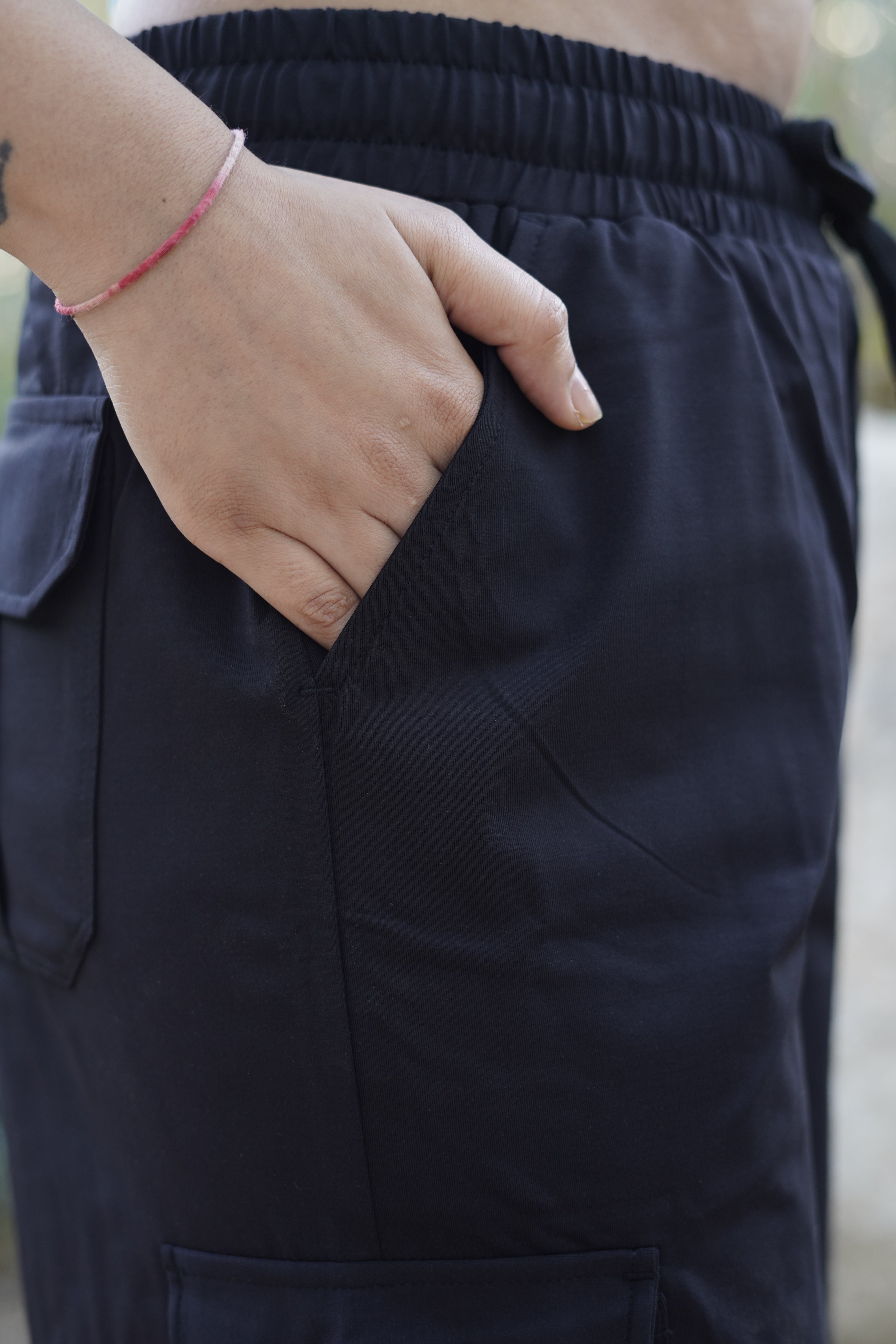 Relaxed Fit Cargo Everyday wide pants Black